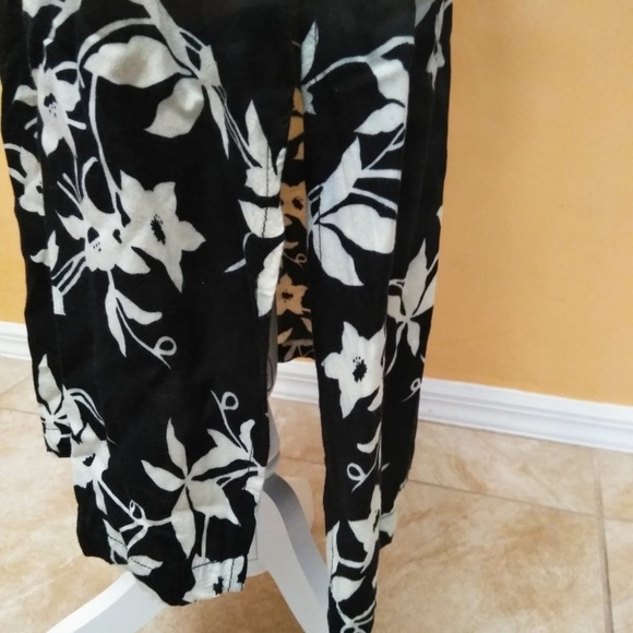 Paradise Bay Black Floral Design Full Length Dress - Picture 7 of 8